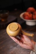 《笠帽唐羽》宜興純手工紫砂壺工藝美術師吳余生原礦黃金段