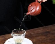 《線韻納?！? title=