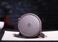 《金砂納?！纷夏嘧仙安鑹厝止すに嚸佬g(shù)師宜興原礦紫砂喝茶壺
