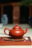 《山水笑櫻（泥繪）》宜興紫砂壺工藝美術(shù)師茶具頂級(jí)大紅袍笑櫻
